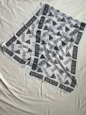 GUESS Black and White Logo Rectangle Scarf